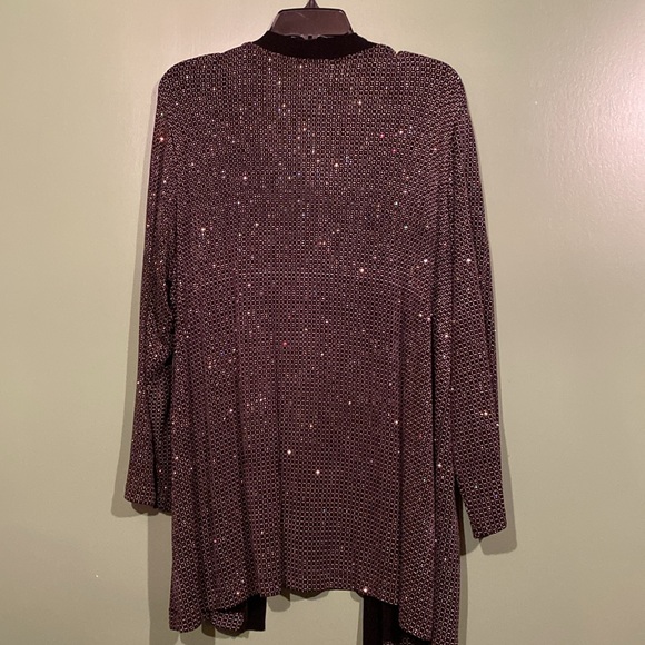 Graff Lady 2-piece Top and Jacket - Picture 5 of 10